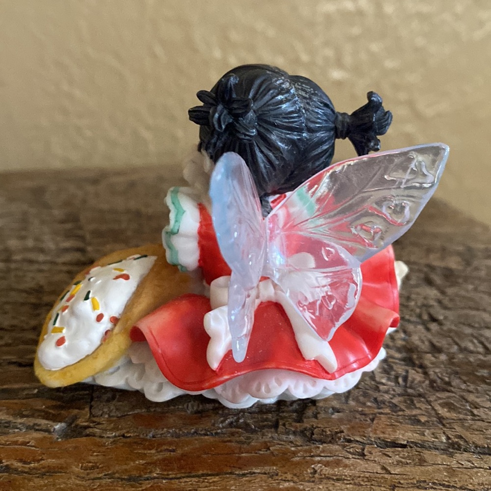 Rare🧚‍♀️My Little Kitchen Fairies🧚‍♀️Cannoli Figurine - Picture 5 of 8